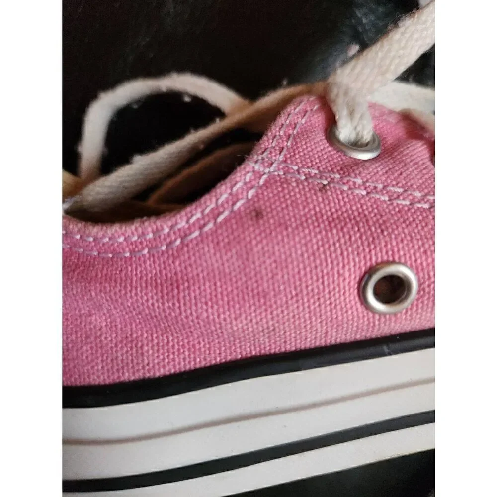 Converse Chuck Taylor All Stars Big Girl's Pink Tennis Shoes Sneakers 3 Youth